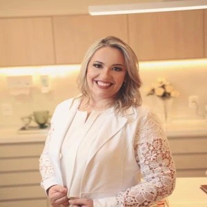 Dra. Karina Borges | Psiquiatra | Neuropediatria