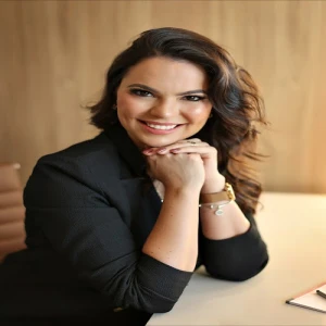 Dra. Érica Castro