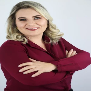 Monique Dias | Neuropsicóloga | Avaliação Neuropsicológica | Acolher PSI