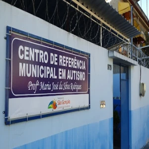 Centro de referência municipal em autismo