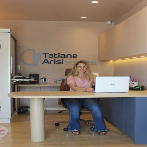 Fonoaudióloga Tatiane Arisi Negrellos