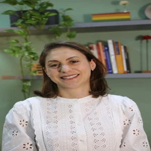 Fonoaudióloga Aniele Galhardi