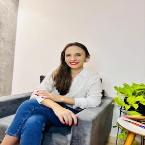 Vanessa Mara | Fonoaudióloga Infantil e Comunicação Aumentativa e Alternativa em Ponta Grossa.