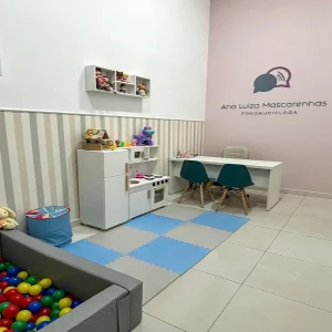 Ana Luiza Mascarenhas | Fonoaudióloga Infantil