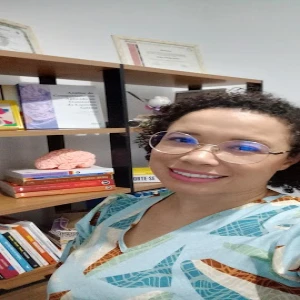 Psicóloga Raquel Pinheiro Especialista em Autismo Adulto e TDAH