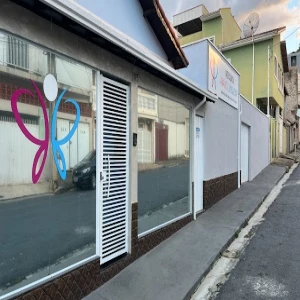 INTERCLÍNICA ARAÚJO JUNQUEIRA- unidade de terapia ABA e avaliação psicológica POUSO ALEGRE-MG