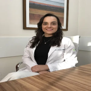 Dra. Juliana Vilaça Vaz - Neurologista Infantil