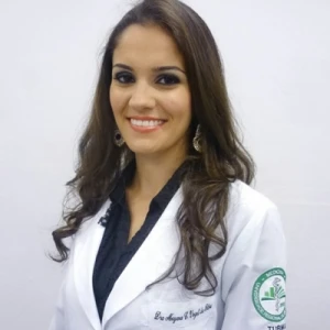Dra. Mayara Vogel