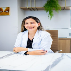 Dra. Débora Vilar - Neurologista Maceió
