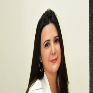 Dra. Kisy Caetano