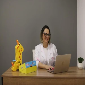Fonoaudióloga Rafaela Cavalcanti Oliveira