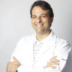 Dr. Clay Brites, Neurologista pediátrico