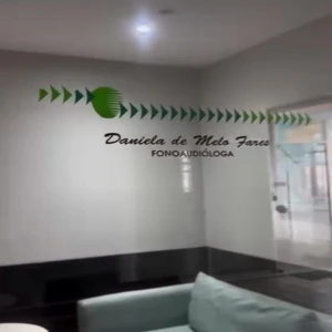 Daniela de Melo Fares - Fonoaudióloga