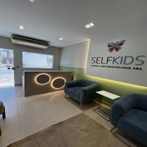 SELFKIDS - CLÍNICA MULTIDISCIPLINAR ABA