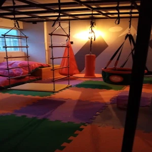 Espaço Hug - Clínica de Desenvolvimento Infantil