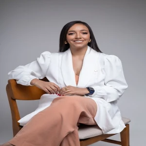 Larissa Rodrigues Vieira Fonoaudióloga. Incluir Clínica de Fonoaudiologia