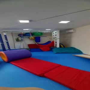Clínica Reabiliarte - Especialista em Autismo - TDAH - ABA - DENVER - ISA