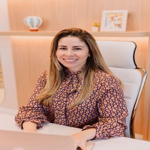 Dra. Isabella Barroso | Neuropediatra e Neurologista Infantil |