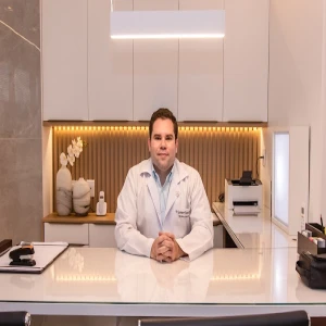 Dr. Gustavo Vieira Rafael