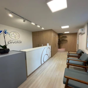 Clínica Pivotal - Especializada em autismo e outras neurodivergências