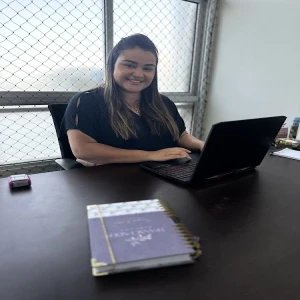 Thayná Freitas - Fonoaudióloga