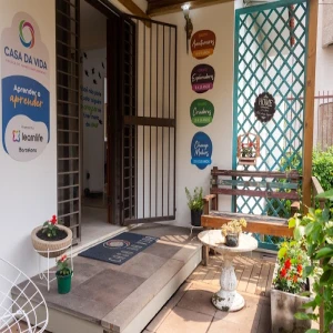 CASA DA VIDA - Contraturno Bilíngue