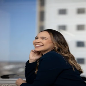 Dra. Letícia Serafim Sarmento | Fonoaudióloga