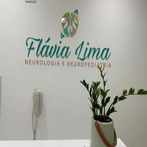 Neuropediatra - Dra. Flávia Lima