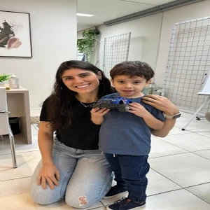 Fernanda Buccioli Nutrição Infantil - Autismo, Síndrome de Down e TDAH