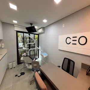 CEO Clínica de Estética Odontológica