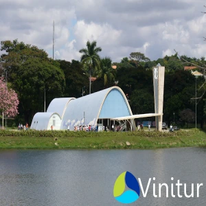 Vinitur Transporte Escolar, Turismo e Fretamentos