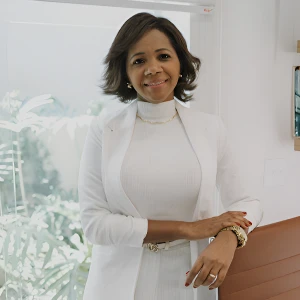Dra Isabel Tatiana Nutricionista Clínica e Esportiva - Santos/SP