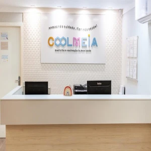 Clínica Coolmeia - Medicina e Vacinação humanizada