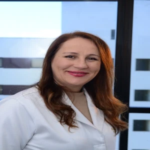 Dra. Maria Durce Costa Gomes Carvalho, Neurologista pediátrico