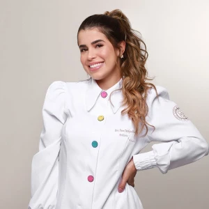 Dra. Anne Carolyne Marinheiro | Hebiatra | Médica de Adolescentes em São Paulo e Online