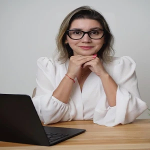Dra Carla Cristina Pediatra