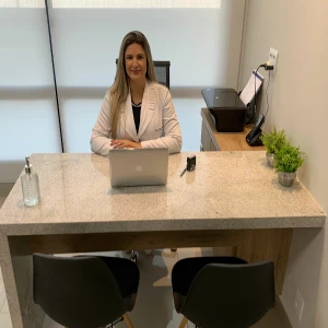 Dra Juliana Satin Pediatria e Alergologia