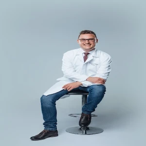 Dr. Fernando Zomer Volpato