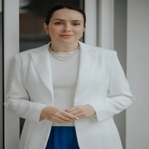 Dra. Gabriela Mantovani Pazian - Pediatra em Itajaí