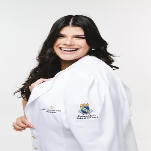 Dra. Lorenna Leal - Pediatra Fortaleza