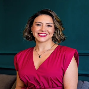 Dra. Tais Dantas - Endocrinologista Pediatra