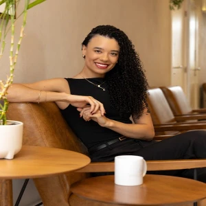 Giulia Longen - Nutricionista Blumenau e online