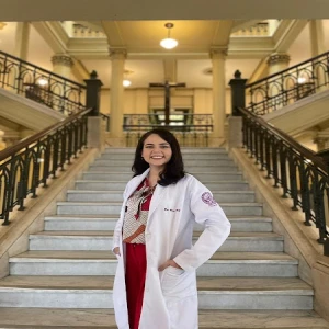 Dra Flora Cruz - Neuropediatra em Fortaleza