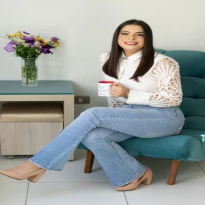 Nutricionista Anápolis Nara Cristina