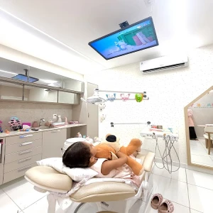 Dra. Cecilya Isabelle - Odontopediatra e Atendimento infantil para pacientes com necessidades especiais (autismo, tea)
