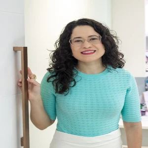 Dra Amanda Campos - Pediatra e Hematologista pediátrica