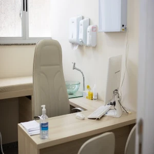 Clínica Medica Instituto Saúde Barreiro - Dermatologista/Espirometria/Otorrino/Alergista/Nefrologista/Eletroneuromiografia