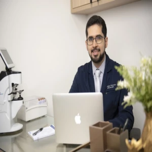 Dr. Nelmo Vasconcelos De Menezes, Pediatra