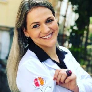 Dra. Cinara Zanquet Garcia Lisboa, Pediatra
