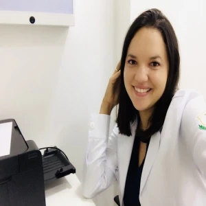 Aline Silva - Nutricionista da gestante . Especialista em Nutrição Materno Infantil